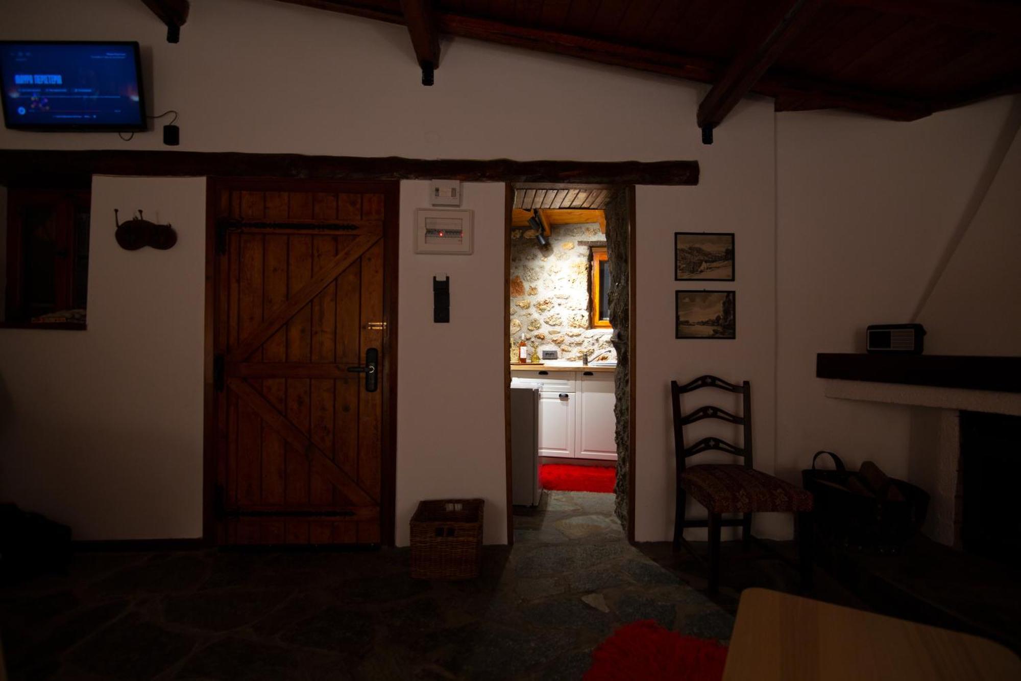 Fteri Stone House In Platanos, Akrata Daire Dış mekan fotoğraf